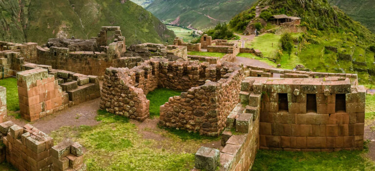 valle-sagrado-con-maras-y-moray